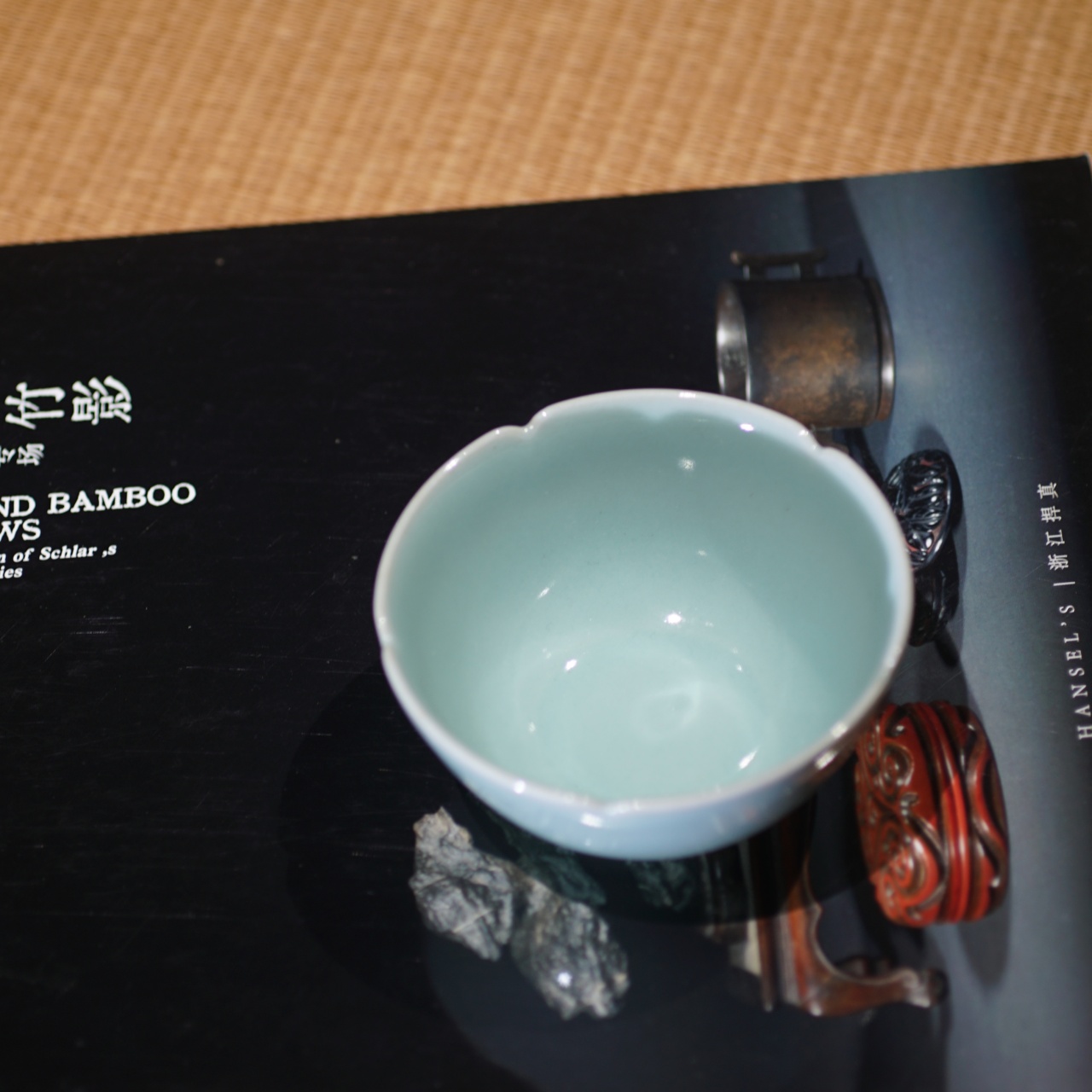 仿官窑  支钉葵口盏